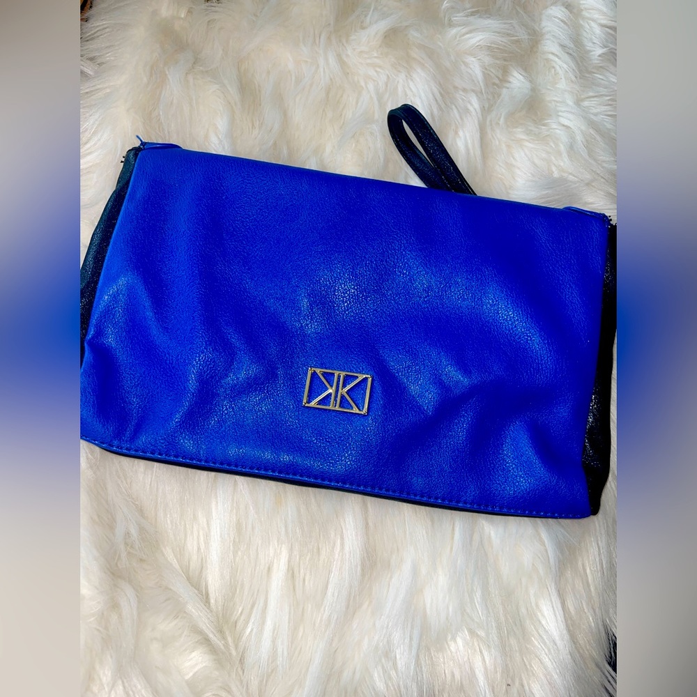 Blue Clutch/Wristlet - Picture 6 of 6